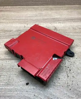 BMW X5 F15 Battery relay fuse 928550803 T419110