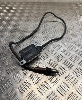 Mercedes-Benz B W247 Lambda probe sensor A0009056814 A2082180000