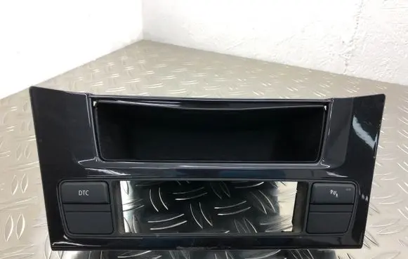 BMW 5 E60 E61 Glove box central console 69139391