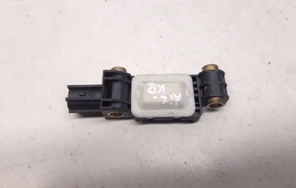 Audi A4 S4 B7 8E 8H Airbag deployment crash/impact sensor 8E0959643B 071205