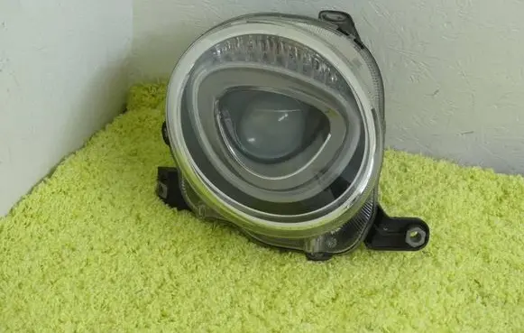 Fiat 500L Headlight/headlamp 81538002