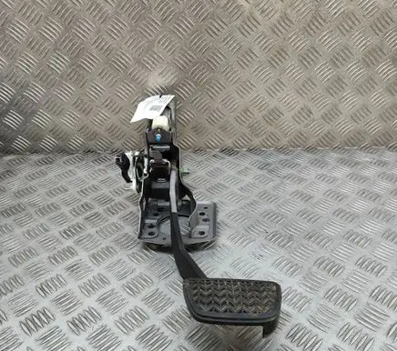 Lexus RX 450H Brake pedal 8951047050