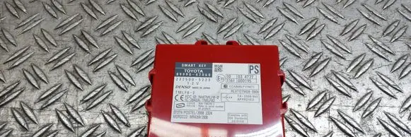 Toyota Prius (XW30) Keyless (KESSY) go control unit/module 8999047060 2325005223 2842ATMLE82