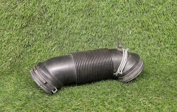 Audi A3 S3 8P Intercooler hose/pipe 1K0129684L