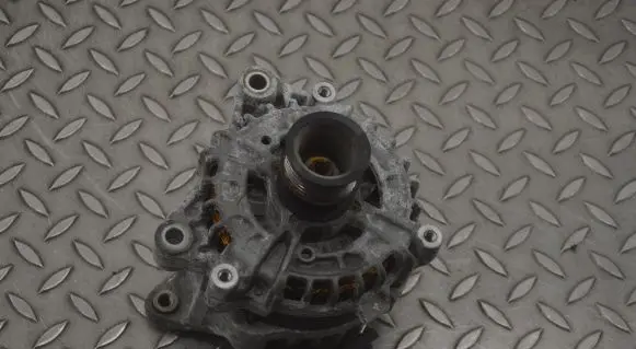 BMW 4 F32 F33 Generator/alternator 0125812026 8614276