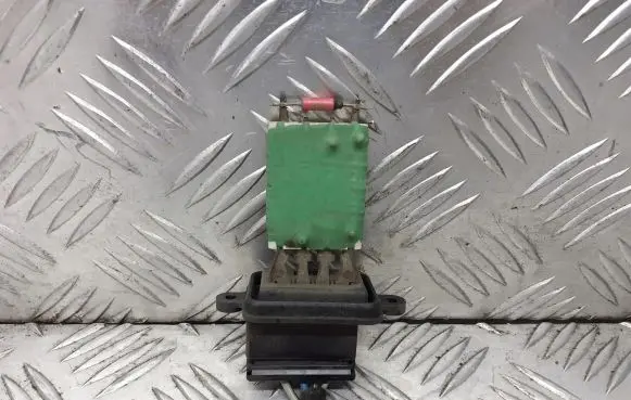Fiat Panda II Heater blower fan relay 