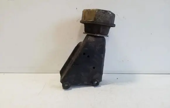 Volkswagen Transporter - Caravelle T4 Engine mount bracket 701199201D