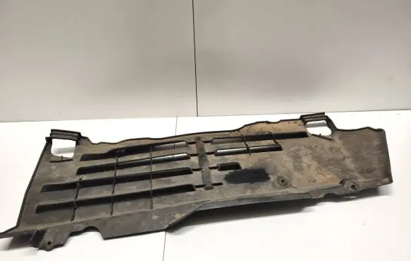 Ford Mustang V Engine splash shield/under tray bR336C038AB 12676
