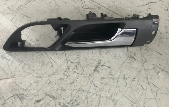 Front door interior handle