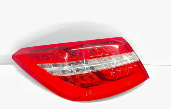 Mercedes-Benz E C207 W207 Rear/tail lights A2079060158