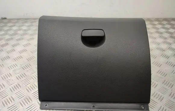 Dacia Sandero II Glove box lid/cover 