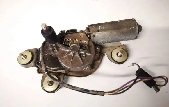 Ford Mondeo MK I Rear window wiper motor 0390201521 93bg-17k441-h1d