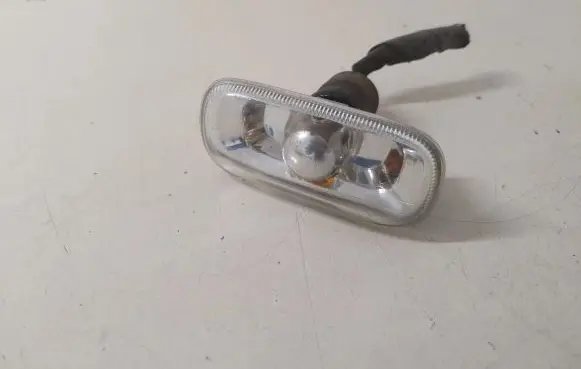Audi A3 S3 8P Front fender indicator light 8E0949127