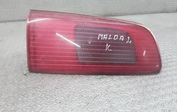 Mazda 2 Tailgate rear/tail lights