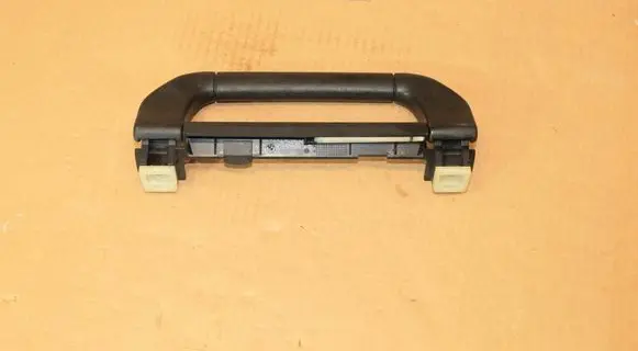 BMW X5 E53 A set of handles for the ceiling 8258064