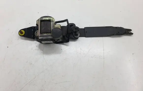 Volvo XC90 Rear seatbelt 30642795 26012004S 601240400