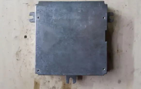 Honda FR-V Engine control unit/module 37820RJJG01 CYEH4472A