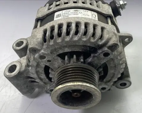 Jaguar XK - XKR Generator/alternator T2H15686