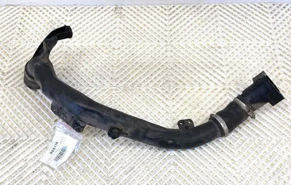 Skoda Superb B6 (3T) Air intake hose/pipe 5N0145840C