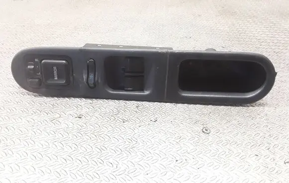 Honda HR-V Electric window control switch 