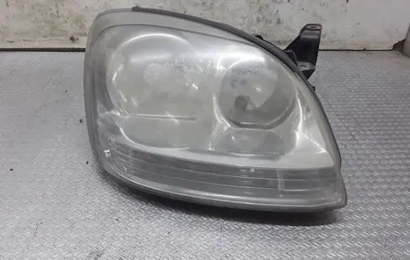 Nissan Almera Tino Headlight/headlamp