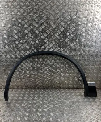 Volkswagen Touareg II Fender trim (molding) 7P6853717C