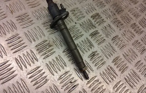 Land Rover Discovery 4 - LR4 Fuel injector 9x2q9k546db