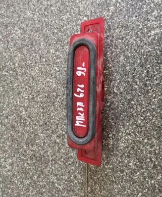 Mazda 626 Third/center stoplight 28661825