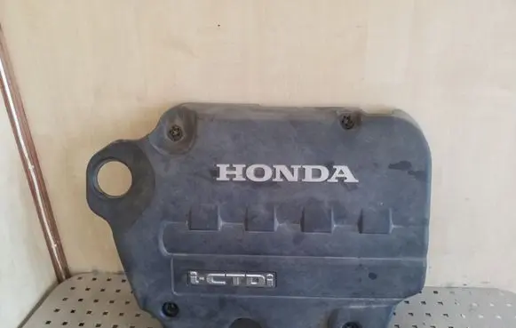 Honda CR-V Engine cover (trim)