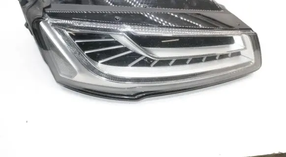 Audi A8 S8 D4 4H Headlight/headlamp 4H0941329A