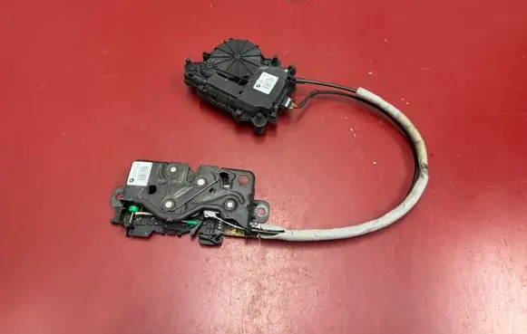 BMW X3 G01 Tailgate/trunk/boot lock/catch/latch 7357112 7383561 UK735711216