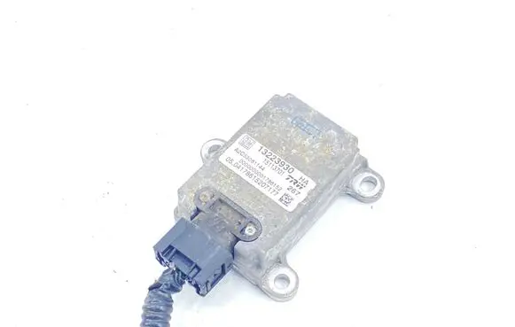 Opel Vectra C ESP acceleration yaw rate sensor 13223930 A2C53081144 15113701