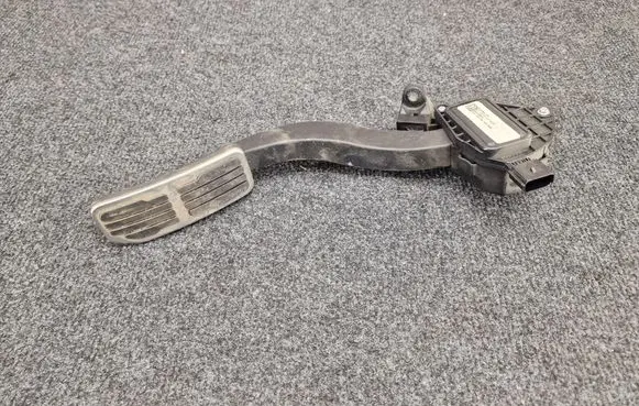 Land Rover Range Rover Velar Accelerator throttle pedal J8A29F836AB J8A29F836