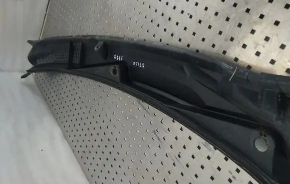 Fiat Stilo Wiper trim 735270675