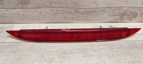 Mazda 5 Third/center stoplight C23551580 P4584 E13021495