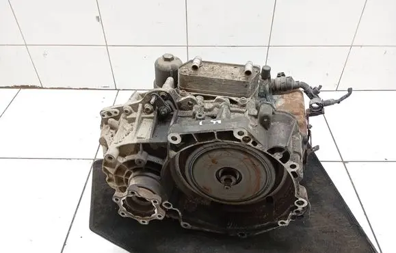 Volkswagen Golf V Automatic gearbox Hxs 02e301103f 02e301107