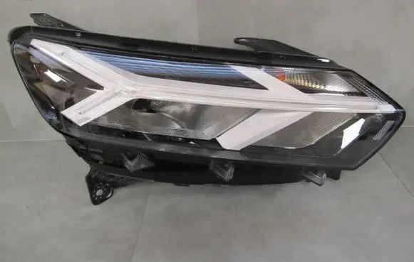 Dacia Sandero III Headlight/headlamp 260107978R PY21W12W 12502A0110