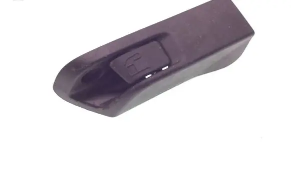Toyota Auris E180 Fuel tank opening switch 