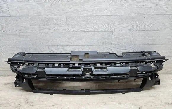 Peugeot 208 II Front bumper mounting bracket 9823209780
