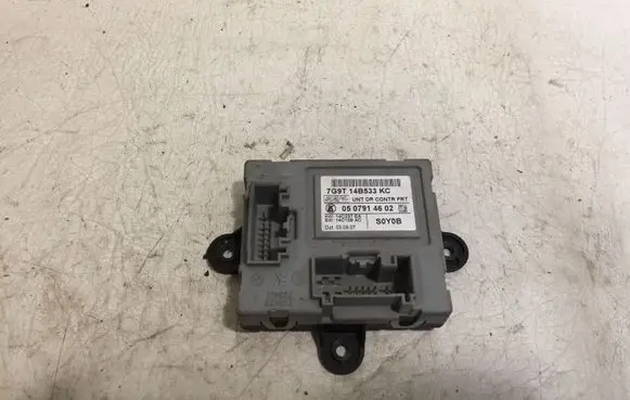 Volvo V70 Door control unit/module 7G9T14B533