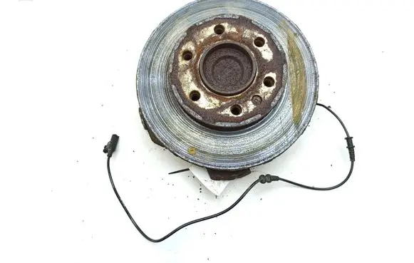 Mercedes-Benz Sprinter W906 Front wheel hub spindle knuckle