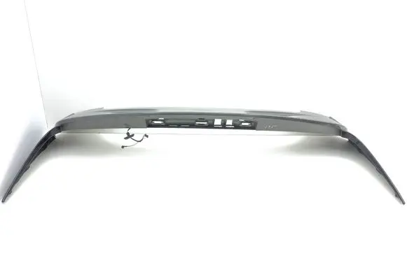 Tailgate/trunk spoiler