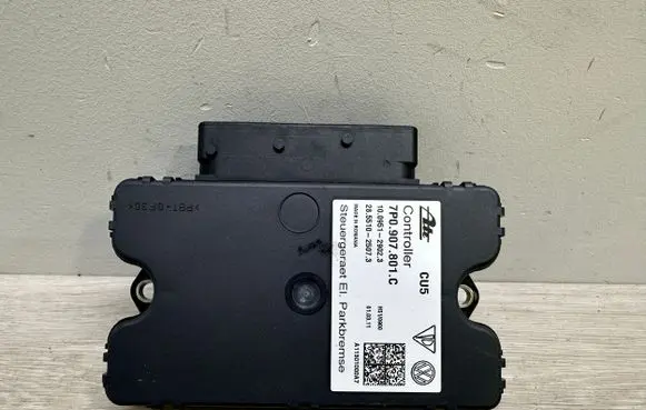 Porsche Cayenne (92A) Hand brake control module 95861810900 95861810901 95861810902