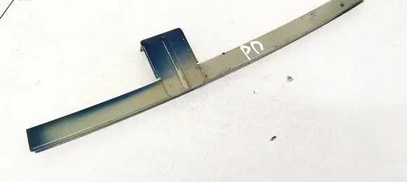 Toyota Corolla Verso AR10 Front door glass trim molding 