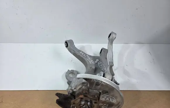 Porsche Macan (95B) Rear wheel hub 8R0505435C