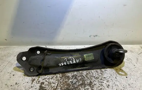 Jeep Cherokee Rear control arm