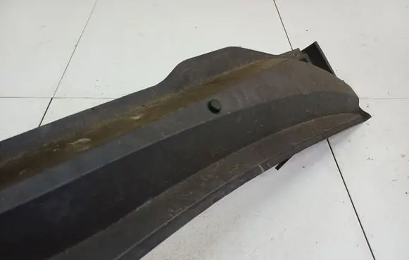 Opel Astra H Wiper trim 24463382