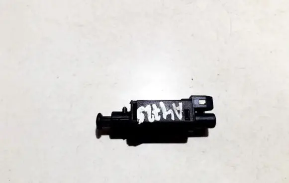 Volkswagen Golf II Brake pedal sensor switch 191945515