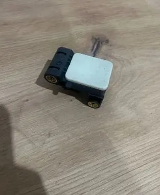 BMW X5 E70 Airbag deployment crash/impact sensor 0285003900 6911003 080711
