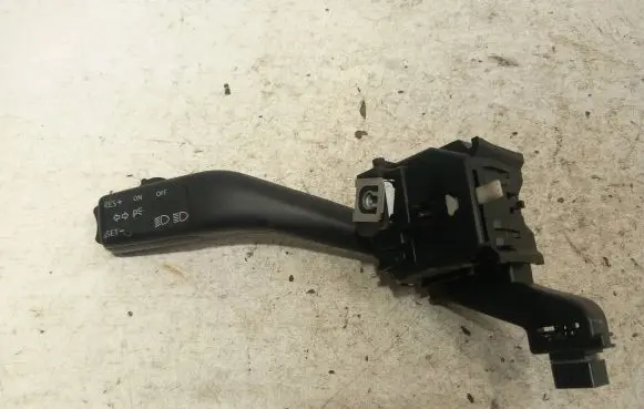 Volkswagen Golf V Indicator stalk ANP80H013B 18C0352